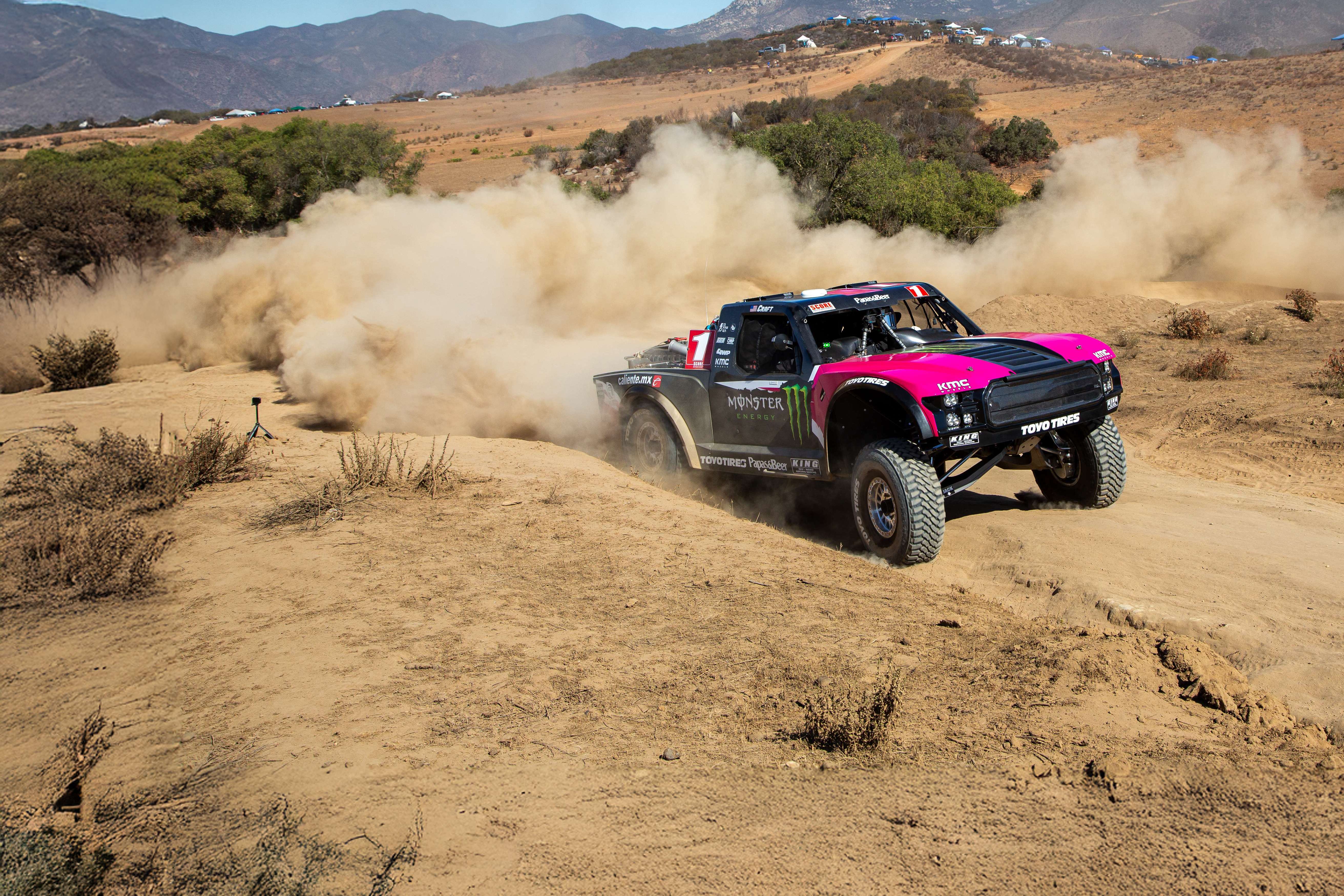 Mason, Dougans, Can-Am, Alumicraft, Honda lead Manufacturer Point standings for 2025 SCORE World Desert Championship